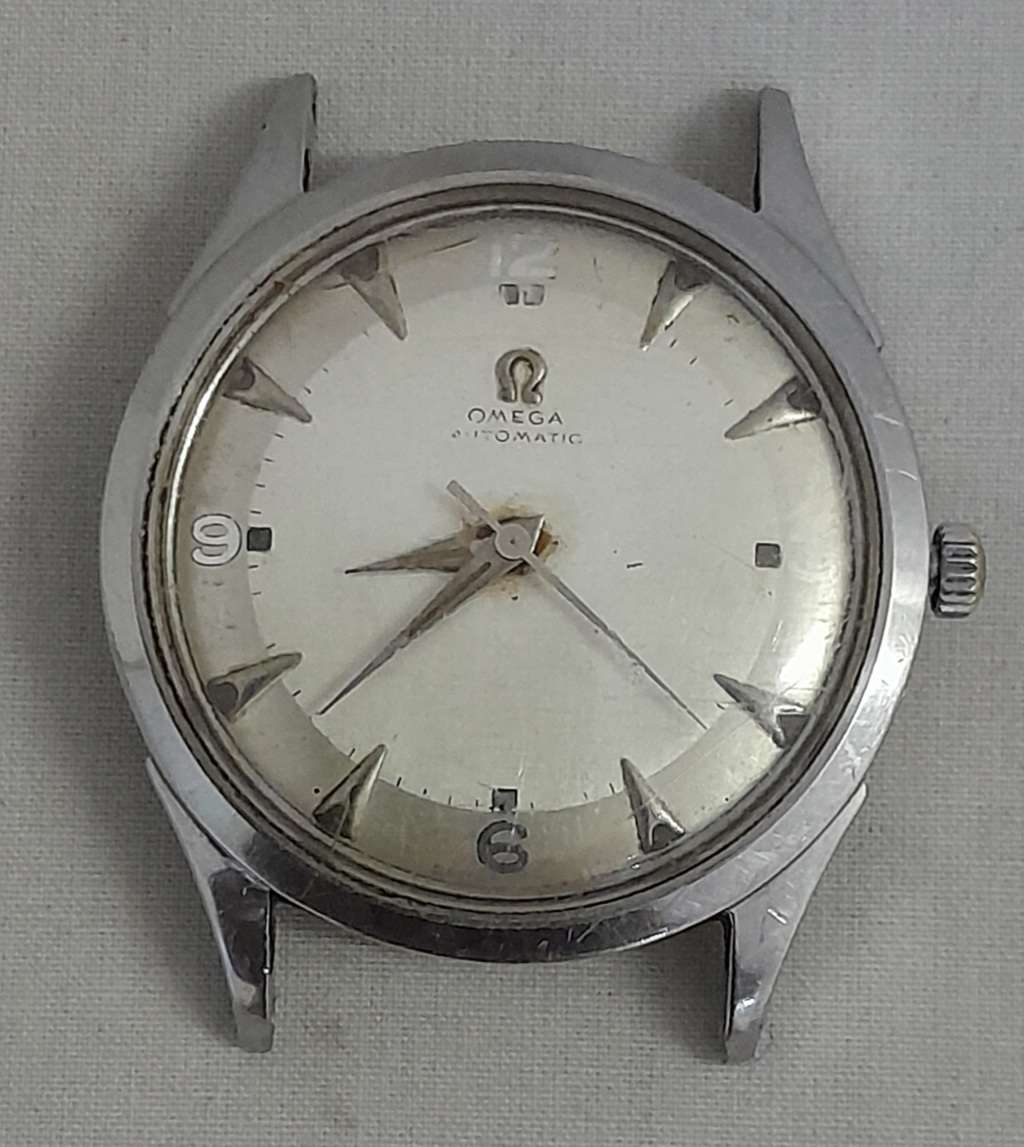 COMPLETE OMEGA Cal 351 Ref 2582-3C AUTOMATIC WITH CASE FOR RESTORATION - GOOD DIAL
