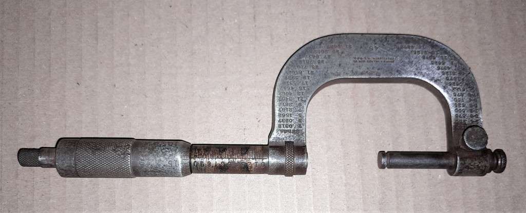 BROWN & SHARPE ANGLE SLIDING RULE & BROWN & SHARPE MICROMETER -C DESC