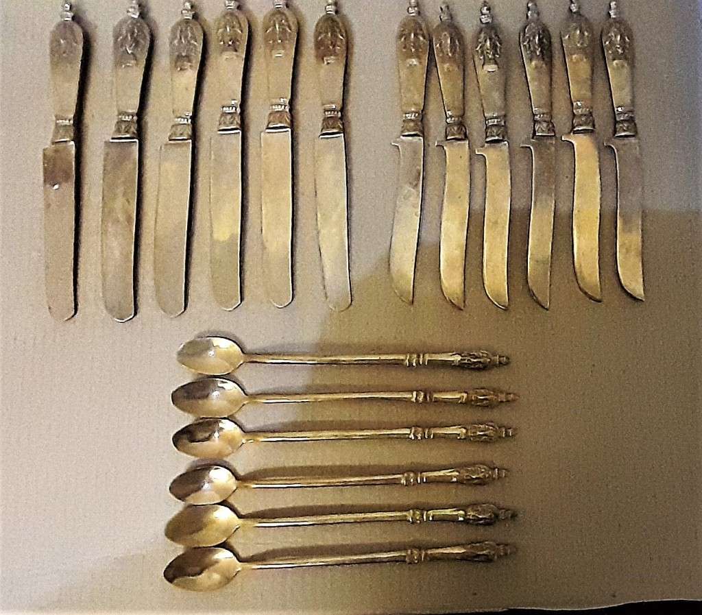 66 Piece Bronze Cutlery Set - Thai 3 Sided Elephant Head Emblem - Heavy 4.5kg total weight - REDUCED