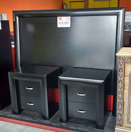 Bedroom Set (Headboard & Pedestals)