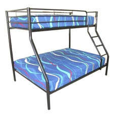 Beds (Tri-Bunk) Metallic Silver / Black