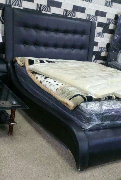 Sleigh bed bedroom suite / set ( 3 Piece)