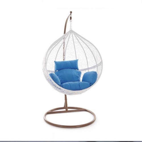 Hanging patio / garden / balcony swing chairs