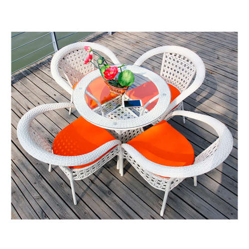 Outdoor patio furniture (5 piece ) Cream colour