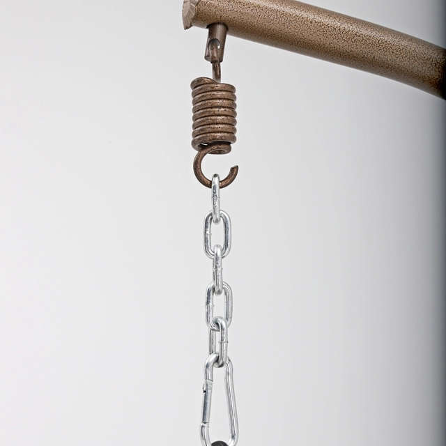 Hanging patio / garden / balcony swing chairs