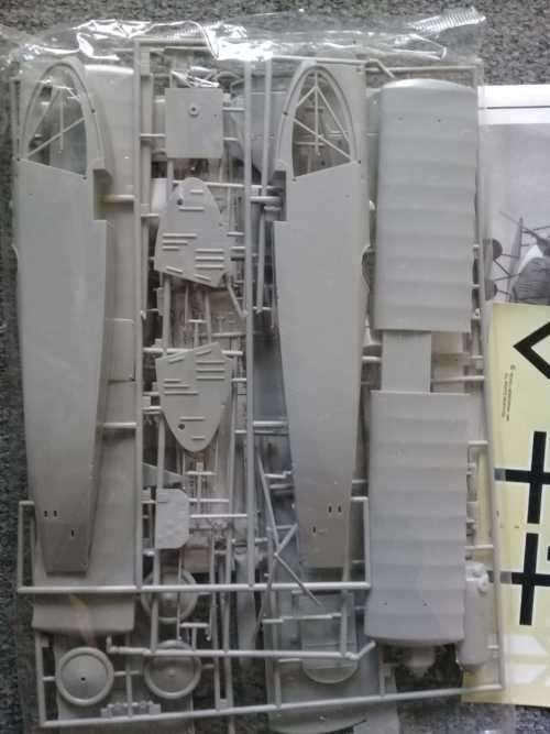 Revell 1/28 Fokker DVII - large scale.  SCARCE!