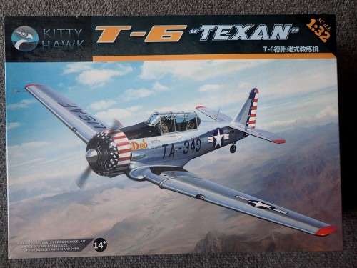 Kitty Hawk 1/32 Texan T6 Harvard
