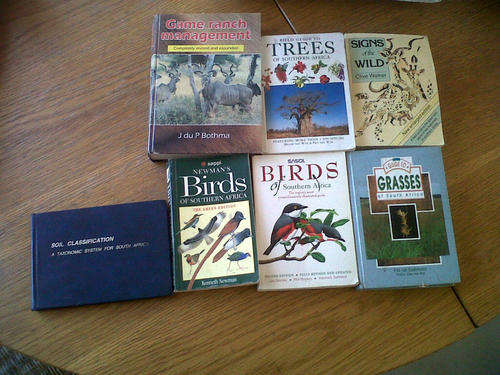 Naturalists bundle of field guides