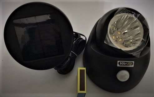 *ONLY 4 TO GO*QUALITY SOLAR SECURITY LIGHT WITH SENSOR AND REMOVABLE RECHARGEABLE BATTERIES
