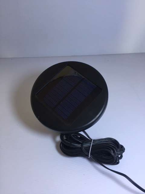 SOLAR SPOT SECURITY LIGHT WITH SENSOR