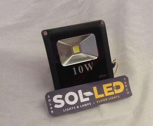 CRAZY SPECIAL****10W SLIMLINE LED FLOOD LIGHT..