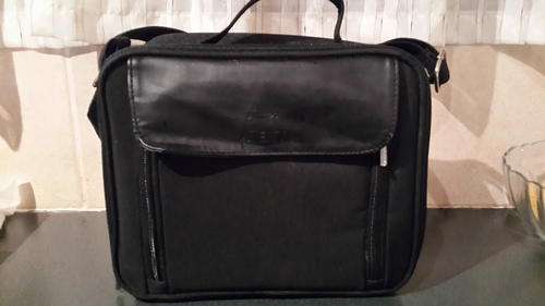 Avent Isis Out and About Manual breast pump kit