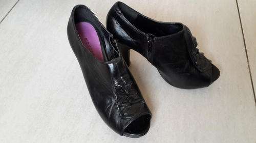 Madden girl size 5 heels