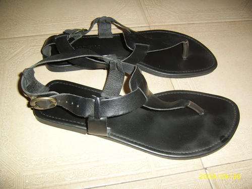 Leather sandals, size 4