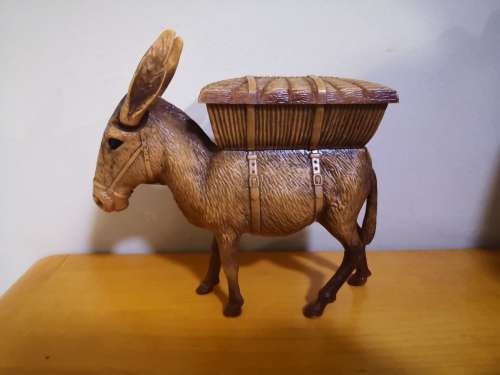 Cigarette Dispenser Donkey