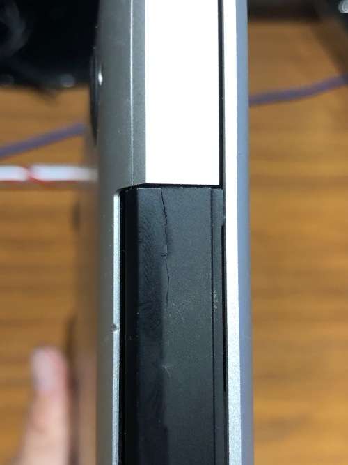 Macbook Pro Mid 2010, i7, 8gb Ram, Intel HD Graphics see photos please