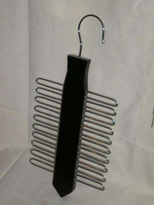 TIE HOLDER