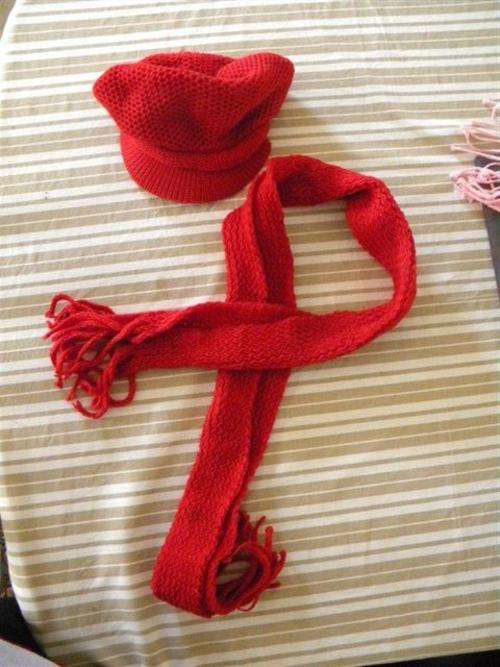 Red Scarf with matching Hat