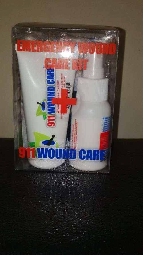 EMERGENCY WOUND CARE KIT