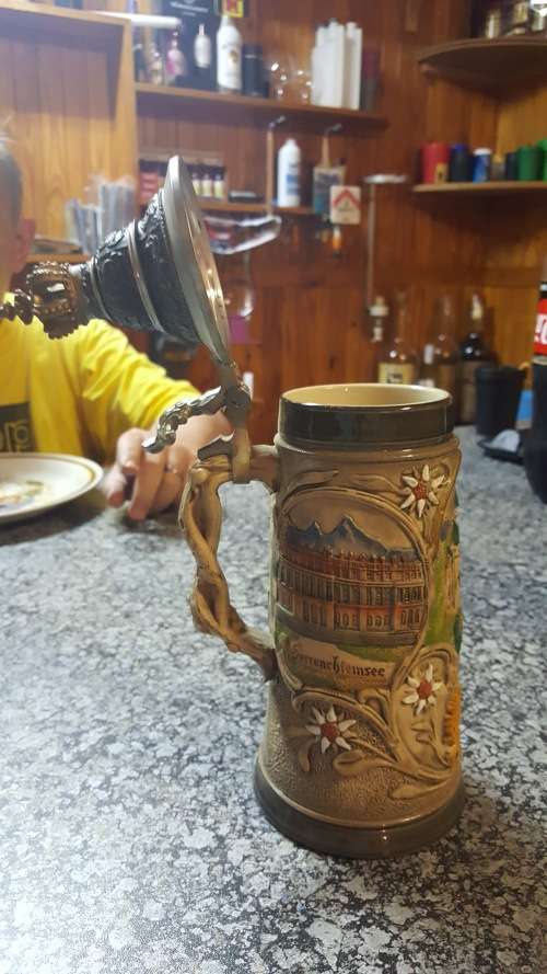 BEER MUG