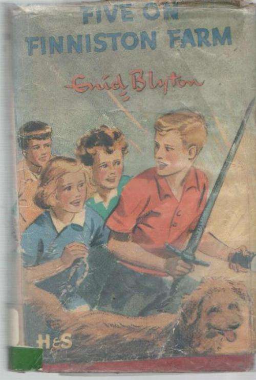 FIVE ON FINNISTON FARM - ENID BLYTON (1968)