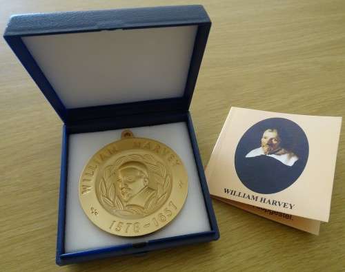 WILLIAM HARVEY MEDAL , 1578 - 1657 (SANBS 250 BLOOD DONATIONS)