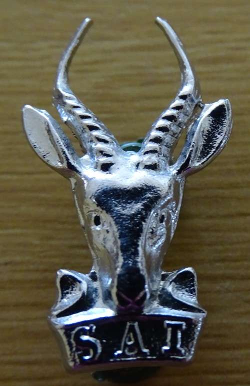 SILVER S A INFANTRY BOKKOP BERET BADGE