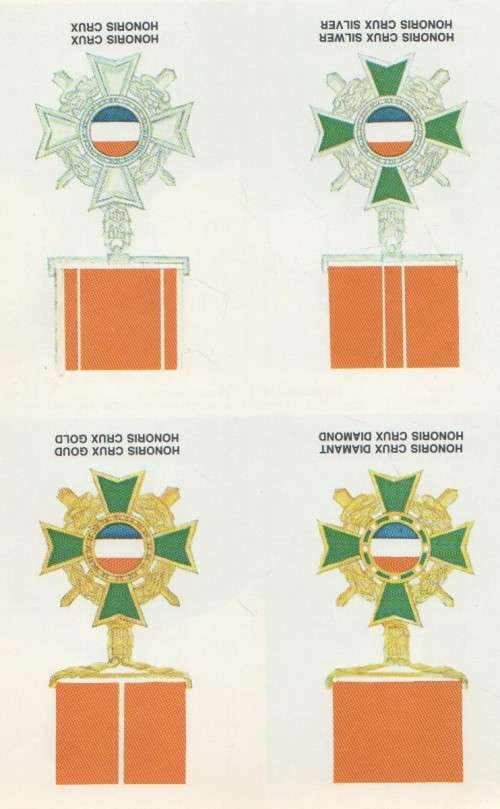 HONORIS CRUX, ONS DAPPERES & HONORIS CRUX II - OUR BRAVE - AT VAN WYK (2 DE DRUK 1983)