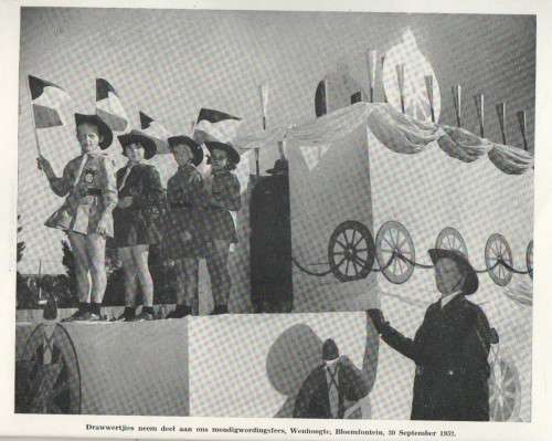 ONS EIE BOEKIE, DIE VOORTREKKERS SE HANDLEIDING VIR DRAWWERTJIES EN PENKOPPE (1964)