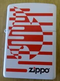 GENUINE ZIPPO WINDPROOF LIGHTER ( MADE IN USA - RED &WHITE )