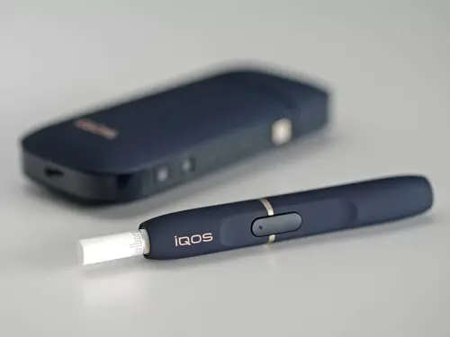 IQOS - New alternative to smoking with heated tobacco*