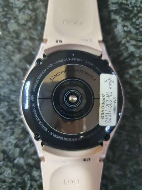 Samsung Galaxy Watch4 BT Smartwatch (40mm) - Pink/Gold