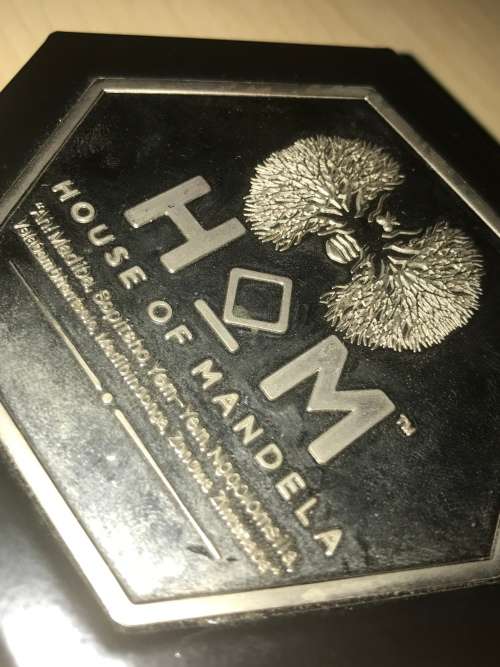 Mandela scarce and only one on BID OR BUY Beautiful one ounce silver Proof