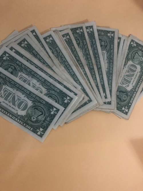 USA 1 Dollar bills x50...Crazy R1 start..Bid per note