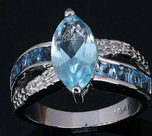 Aquamarine Ring   size 8