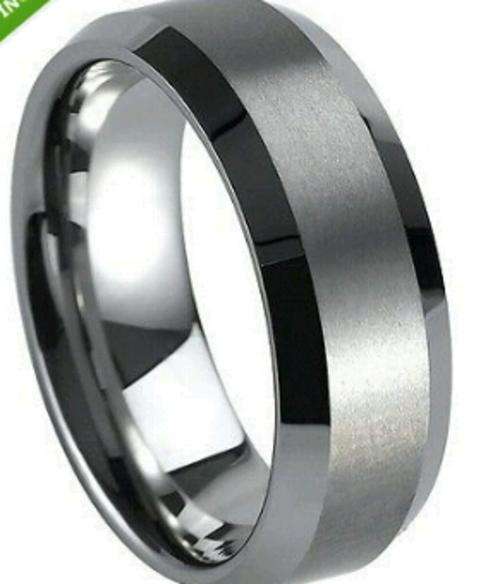 Mens 8 mm Tungsten Carbide Ring Brushed Band   size 13