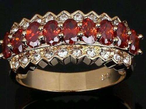 Garnet Ring   size 8