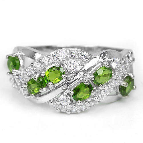 FREE SHIPPING Natural Green Chrome Diopside Ring          Size 7