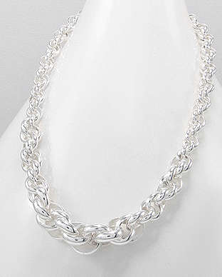 Stunning solid sterling silver necklace