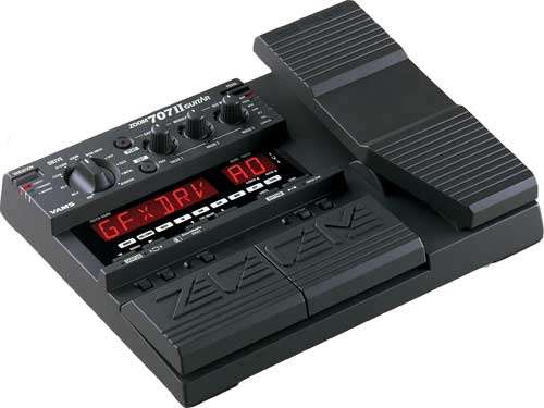 ZOOM 707 ll GUITAR MULTI EFFECTS PEDAL