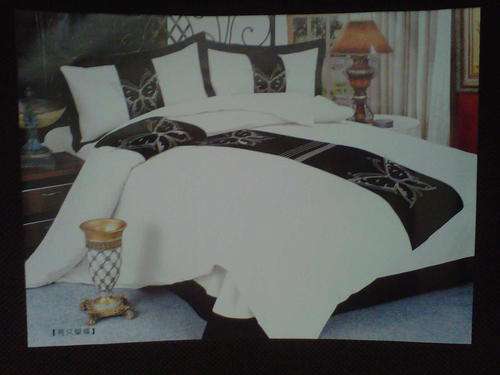 6 Piece - Double Bed - Black & White