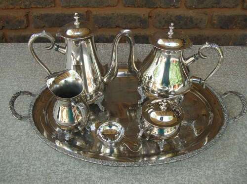 Silver Plate Tea & Coffee set with tray Regal A1 SPC general condition very good. See Pics & disc.