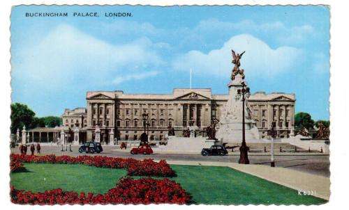 Valentines Post Card "BUCKINGHAM PALACE LONDON" See scans for details