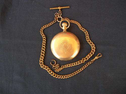 Gold Anerican Waltham, Traveler, pocket watch with chain. NOT working, please see pics for details