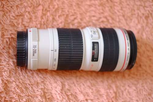 Canon EF 70-200mm f/4 L USM lens