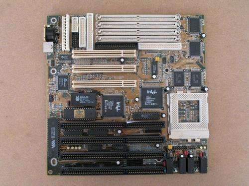 Biostar MB-8500TVX-A - Socket 7