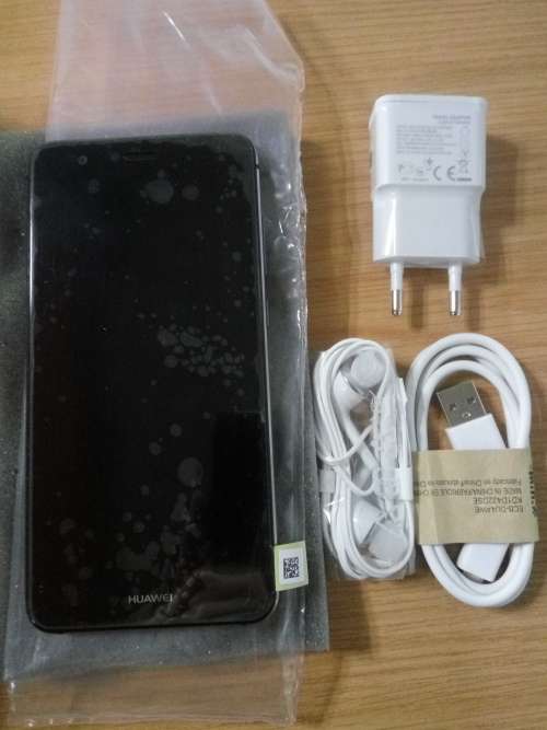 Huawei P20 Lite 64GB - Like New - Midnight Black