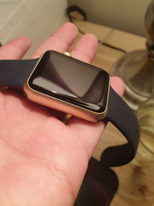 Apple Watch - Gen 1 - 42MM - Mint condition
