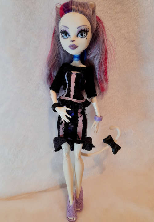 Monster High New Scaremester Catrine DeMew Doll