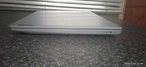 Lenovo Ideapad Slim 1